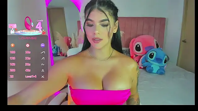 Janettcruz online show from November 2025 09:07:01 PM