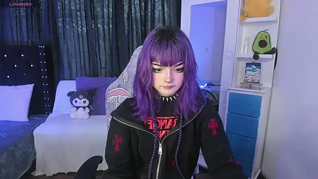 ravencollen online show from February 2026 05:32:02 PM