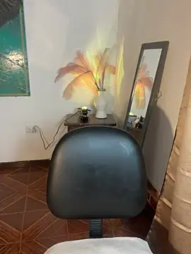 alisaa jhons1 online show from April 2026 01:42:02 AM