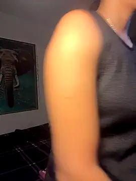 alisaa jhons1 online show from December 2025 09:06:02 PM