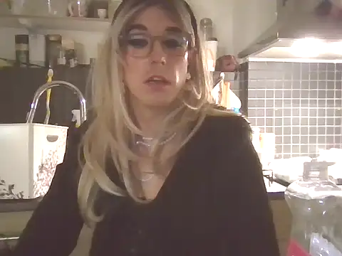 Snapshot of AgnesCross39 chatting on March 2026 02:01:01 AM AgnesCross39 online show from March 2026 02:01:01 AM