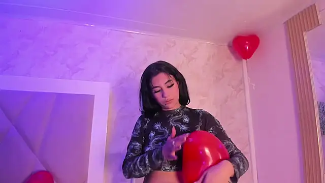 Madhison 5 online show from February 2026 12:38:02 PM