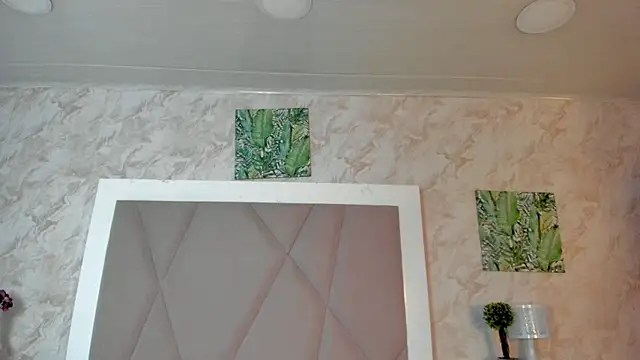 Madhison 5 online show from January 2026 08:16:02 PM