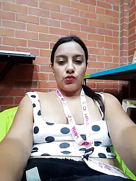 Celeste coquet online show from November 2025 11:38:01 PM