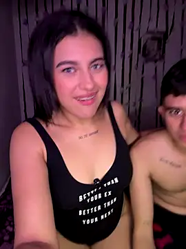 Daffne Millers online show from November 2025 06:28:02 AM