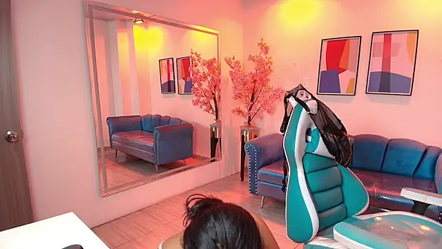 Snapshot of Alondra_gomexxx chatting on November 2025 03:44:01 AM Alondra gomexxx online show from November 2025 03:44:01 AM