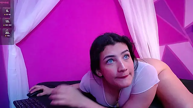 Snapshot of LILY_BMS chatting on November 2025 04:05:02 AM LILY BMS online show from November 2025 04:05:02 AM