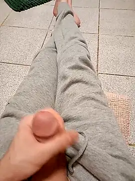 Ramzes1992Analog online show from January 2026 11:11:02 PM