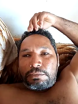 Snapshot of Cross3680 chatting on November 2025 07:07:01 PM Cross3680 online show from November 2025 07:07:01 PM