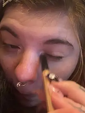 juicygoth202 online show from November 2025 03:42:02 AM