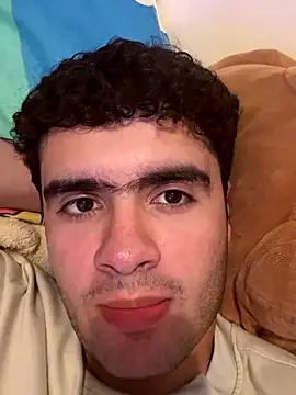 Snapshot of Leoncitooo987 chatting on November 2025 01:42:01 AM Leoncitooo987 online show from November 2025 01:42:01 AM