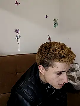 minervaystiven online show from November 2025 02:48:02 AM