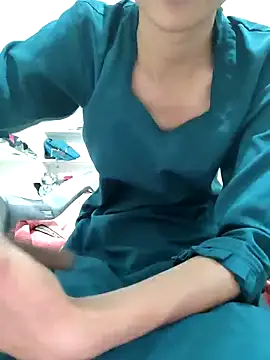 Isha kumari 69 online show from February 2026 01:38:02 PM