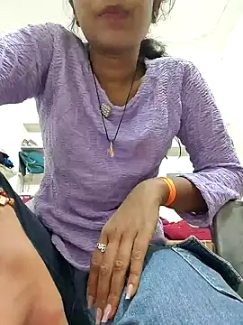 Isha kumari 69 online show from February 2026 04:07:01 PM