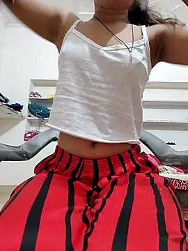 Isha kumari 69 online show from February 2026 04:18:01 PM