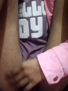 Isha kumari 69 online show from November 2025 05:57:01 PM