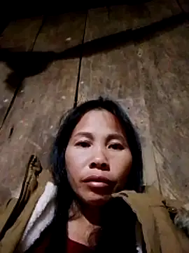 Snapshot of Ana_hoa chatting on December 2025 10:25:01 PM Ana hoa online show from December 2025 10:25:01 PM