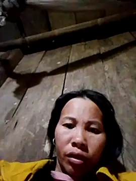 Snapshot of Ana_hoa chatting on December 2025 10:15:01 PM Ana hoa online show from December 2025 10:15:01 PM