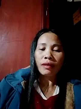 Snapshot of Ana_hoa chatting on November 2025 01:15:02 PM Ana hoa online show from November 2025 01:15:02 PM