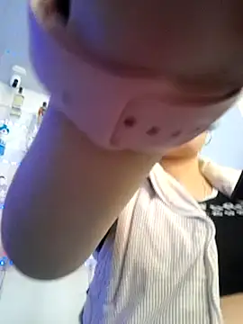 PamelaRhoades online show from November 2025 08:12:02 PM