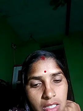 Snapshot of Hot_neasi chatting on November 2025 07:17:02 PM Hot neasi online show from November 2025 07:17:02 PM