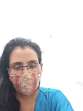 sanjana077 online show from March 2026 05:52:02 PM