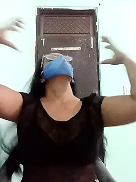 sanjana077 online show from November 2025 07:33:02 AM