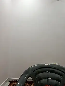 sanjana077 online show from April 2026 04:43:02 PM