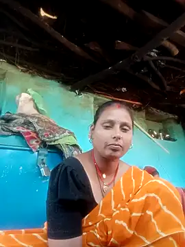 Snapshot of MiniBeast_2 chatting on November 2025 04:38:02 AM MiniBeast 2 online show from November 2025 04:38:02 AM