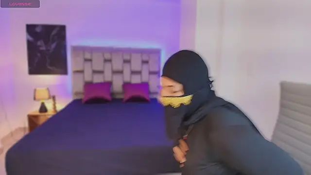 Snapshot of samiraa_haalem chatting on November 2025 05:05:01 PM samiraa haalem online show from November 2025 05:05:01 PM