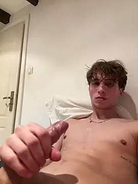 TeenNPlay online show from April 2026 05:54:01 AM