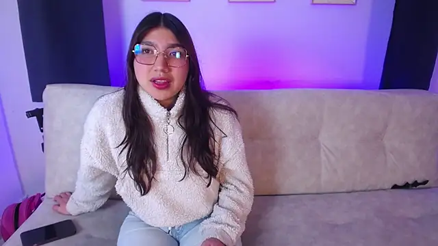 Snapshot of Mia_Blair_ chatting on November 2025 06:06:01 AM Mia Blair online show from November 2025 06:06:01 AM