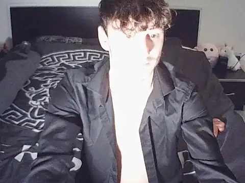 SoftEdgeBoy online show from April 2026 03:29:01 PM