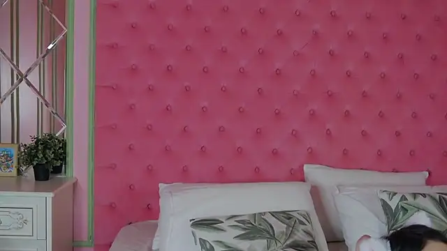 Snapshot of Ruby_de_Cherry chatting on February 2026 12:47:02 PM Ruby de Cherry online show from February 2026 12:47:02 PM