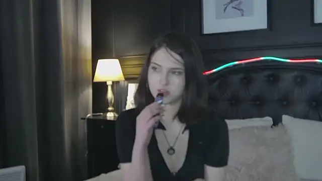 Ruby de Cherry online show from April 2026 05:30:01 PM