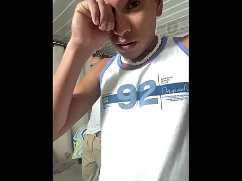 Mike and Rayan online show from November 2025 12:38:01 AM