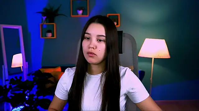 Snapshot of AnnaGarcias_ chatting on November 2025 09:02:02 AM AnnaGarcias online show from November 2025 09:02:02 AM