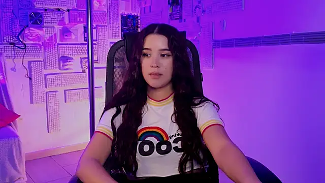 Snapshot of AnnaGarcias_ chatting on November 2025 12:53:02 PM AnnaGarcias online show from November 2025 12:53:02 PM