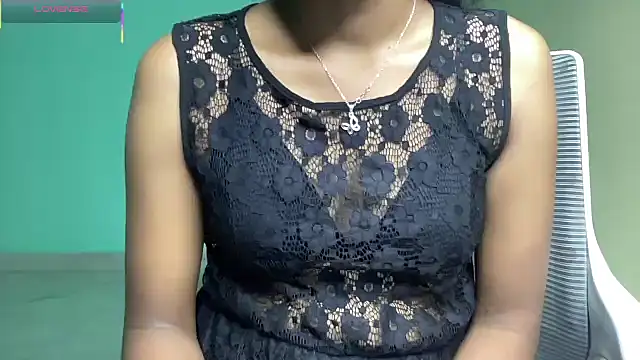 classy kritii online show from March 2026 07:02:01 AM