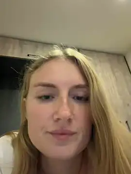 olliebells online show from June 2026 05:13:02 PM