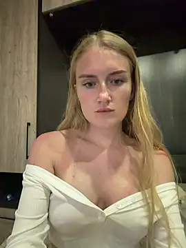 olliebells online show from May 2026 05:21:02 PM