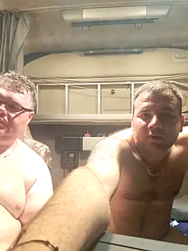 Chubbytop454 online show from November 2025 04:43:02 PM