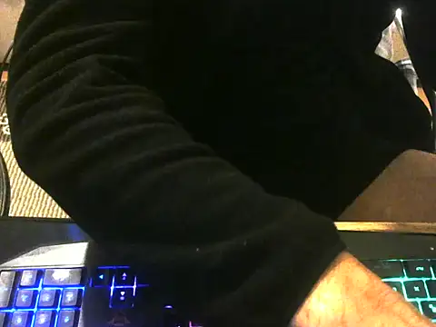 ellsaBunny online show from November 2025 03:01:02 PM