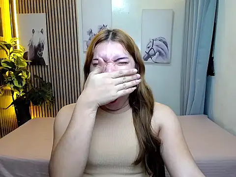 furry puss online show from November 2025 12:43:02 AM