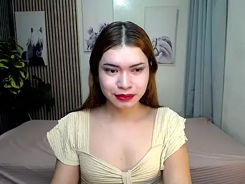 furry puss online show from December 2025 11:14:02 PM