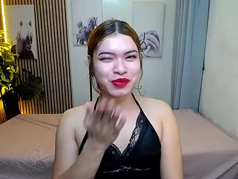 furry puss online show from November 2025 12:11:02 AM