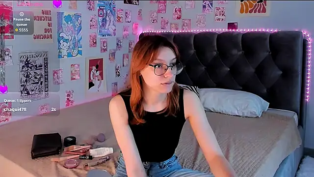 CindyMoriLove online show from May 2026 05:37:02 AM