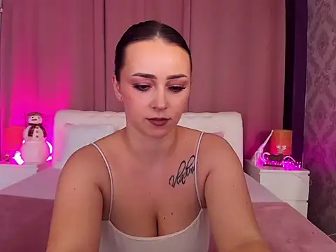 Snapshot of ArryBlissX chatting on December 2025 08:25:01 PM ArryBlissX online show from December 2025 08:25:01 PM