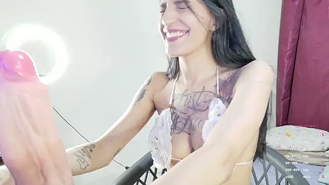 Petitedr3ams  online show from March 2026 02:02:02 AM