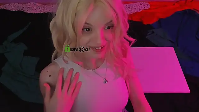 mia starrr  online show from February 2026 09:04:01 PM